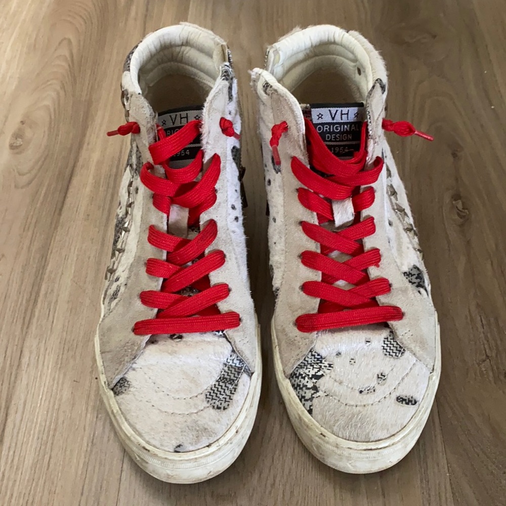 Barely worn vintage Havana high top sneakers.